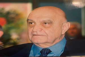 عرض تسلیت به مناسب درگذشت استاد فرخ سعیدی